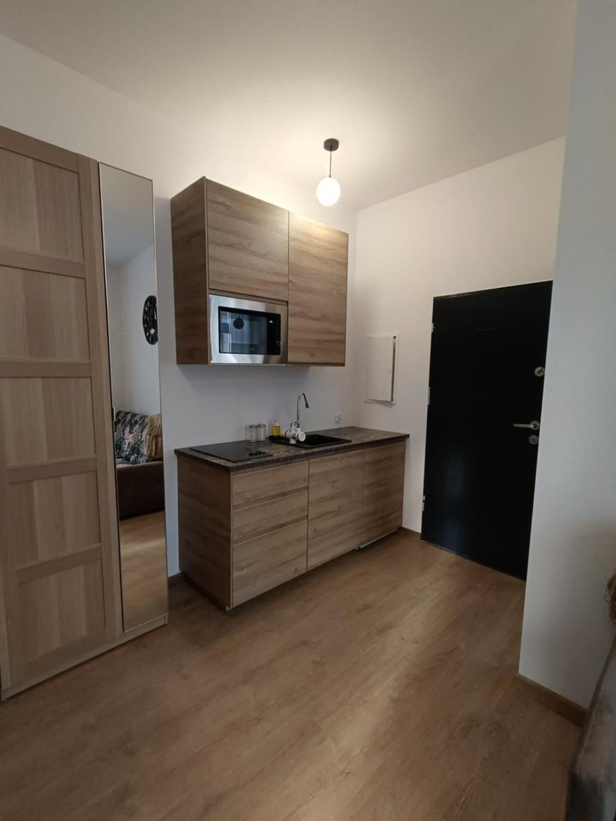 Mh Apartment เชชูฟ ภายนอก รูปภาพ