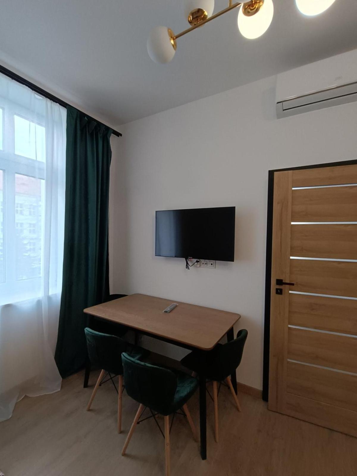 Mh Apartment เชชูฟ ภายนอก รูปภาพ