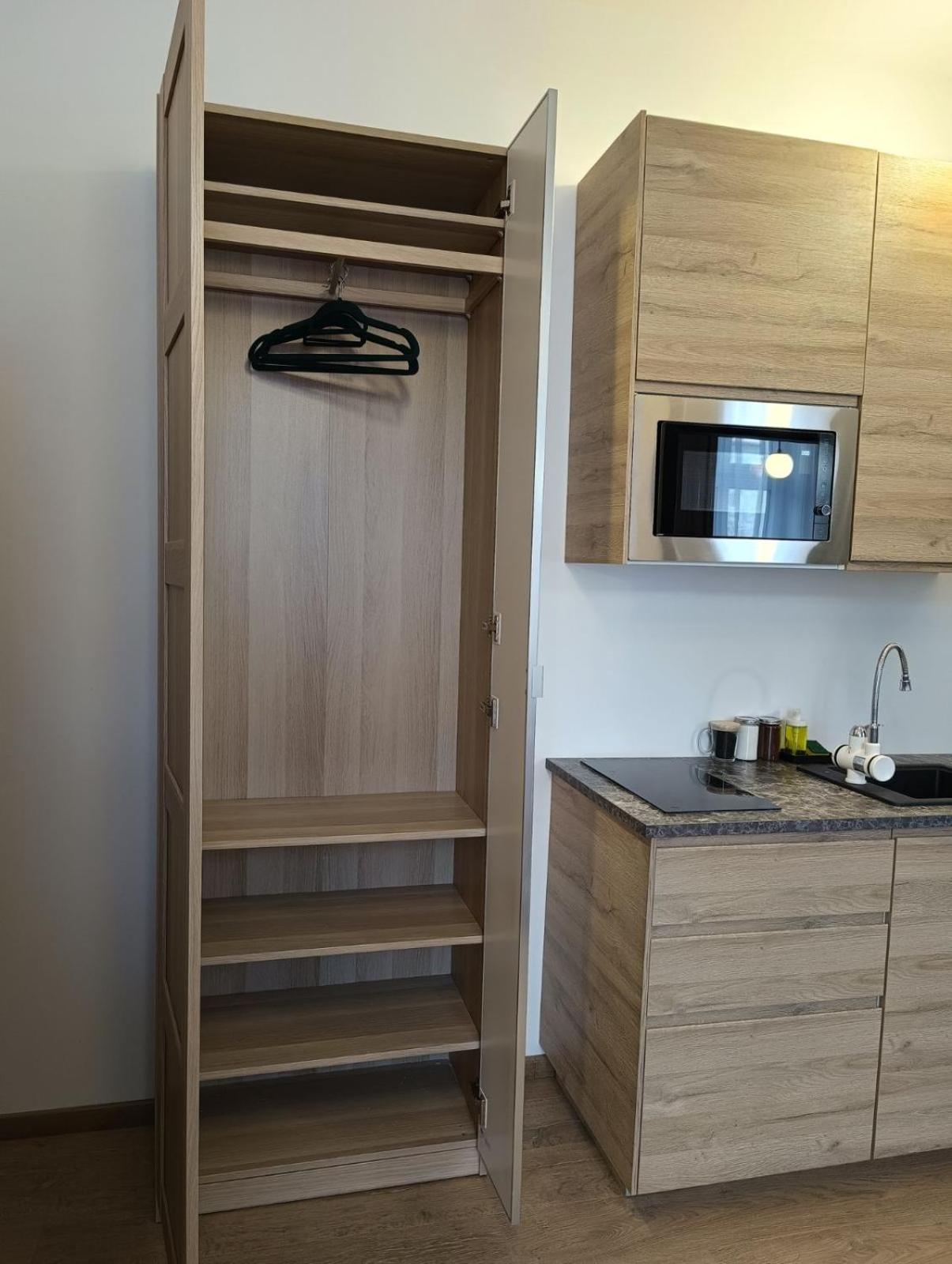 Mh Apartment เชชูฟ ภายนอก รูปภาพ