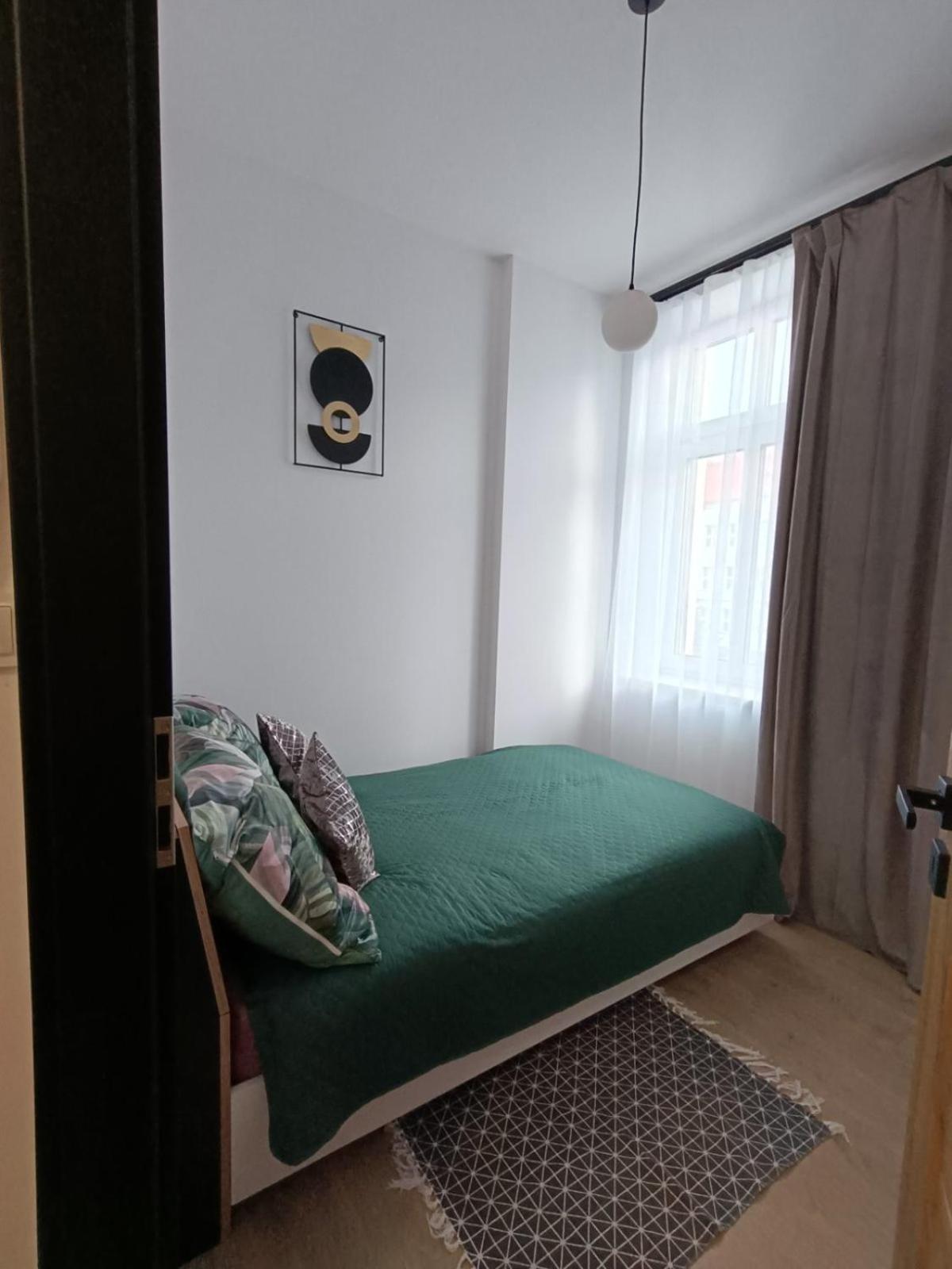 Mh Apartment เชชูฟ ภายนอก รูปภาพ